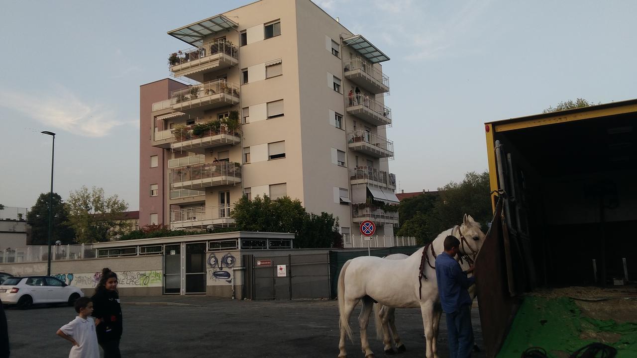 B&B Balon Турин Екстер'єр фото