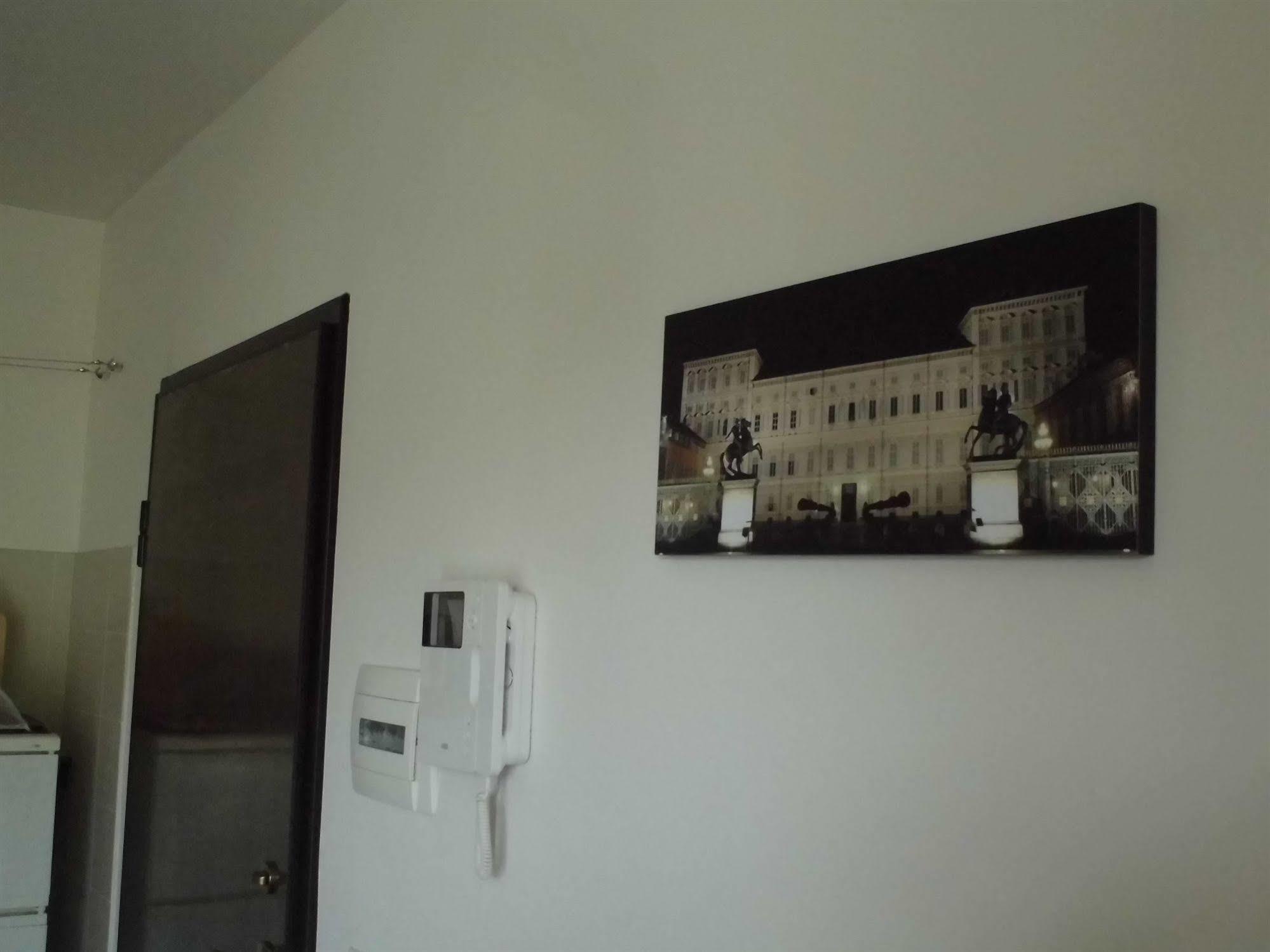 B&B Balon Турин Екстер'єр фото